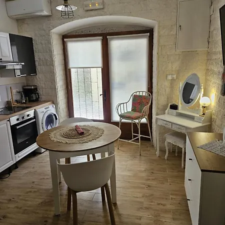 Ivan Apartment Trogir