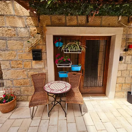 Ivan Appartement Trogir